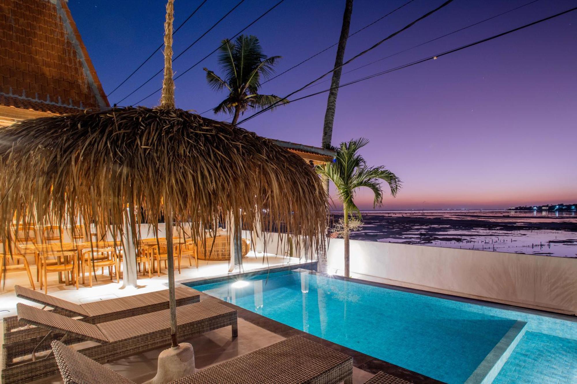 Sunset House Ceningan, 10 Person Beachview Private Villa نوسا ليمبونغان المظهر الخارجي الصورة