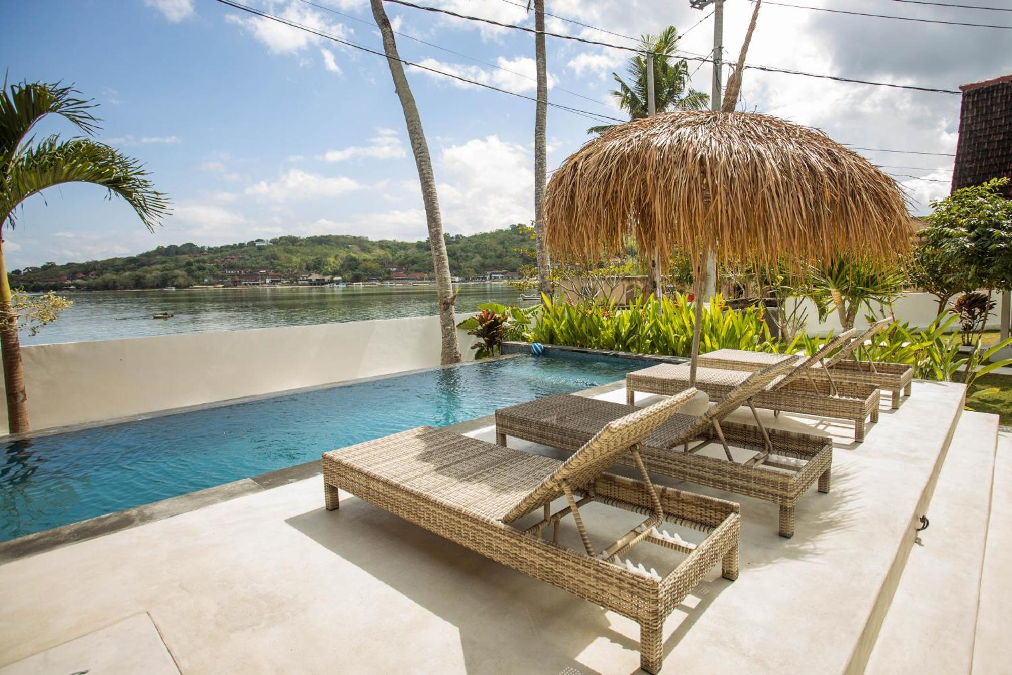 Sunset House Ceningan, 10 Person Beachview Private Villa نوسا ليمبونغان المظهر الخارجي الصورة