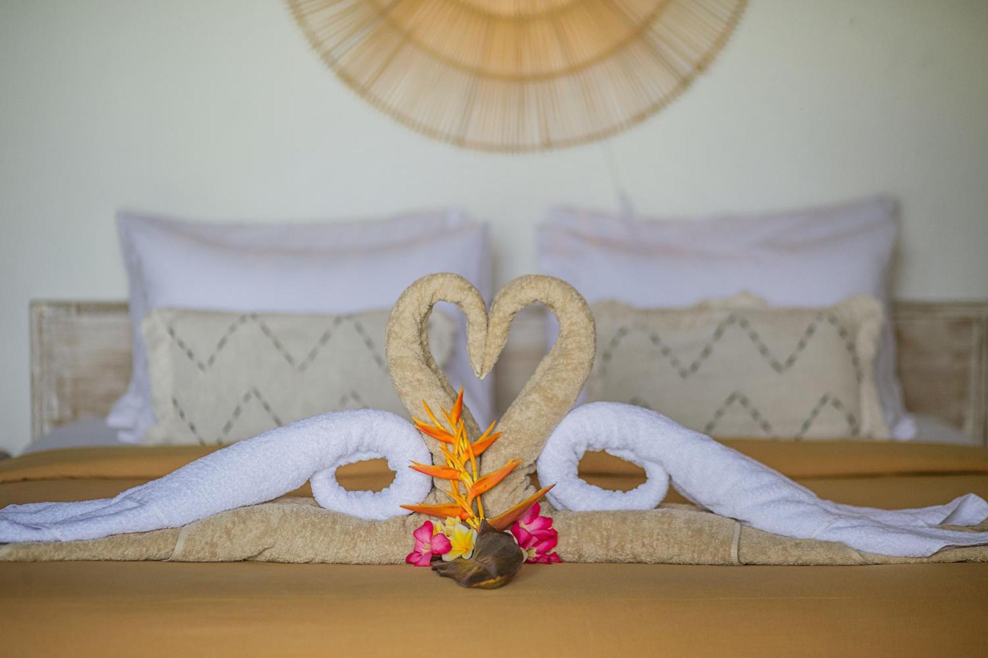 Sunset House Ceningan, 10 Person Beachview Private Villa نوسا ليمبونغان المظهر الخارجي الصورة