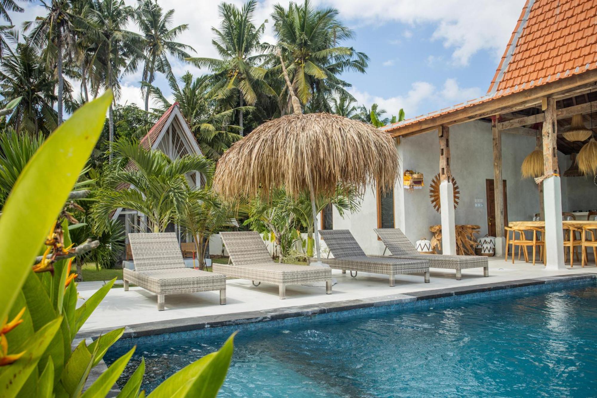 Sunset House Ceningan, 10 Person Beachview Private Villa نوسا ليمبونغان المظهر الخارجي الصورة